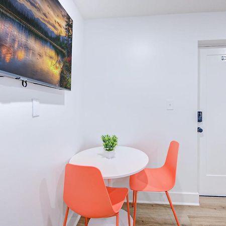 Utopia Studio Apartment Galveston Luaran gambar
